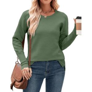 imageZeagoo Womens 2025 Fall Sweaters Casual Long Sleeve Crew Neck Ribbed Knit Side Slit Pullover SweaterDark Green
