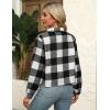 imageZeagoo Flannels for Women Cropped Shacket Jacket Fashion Plaid Button Down Shirt 2025 Fall Coat TopsZgw178