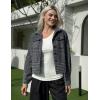 imageZeagoo Flannels for Women Cropped Shacket Jacket Fashion Plaid Button Down Shirt 2025 Fall Coat TopsZgw414